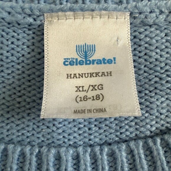 Celebrate Hanukkah Menorah Star of David Blue Knit Pullover Sweater XL - Picture 10 of 12